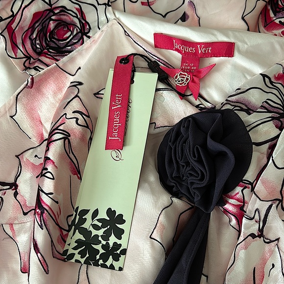 Jacques Vert NWT Ruby Rose Floral Silk Maxi Dress **Size 12/US Size 10** 🌸🌸 - Picture 8 of 8